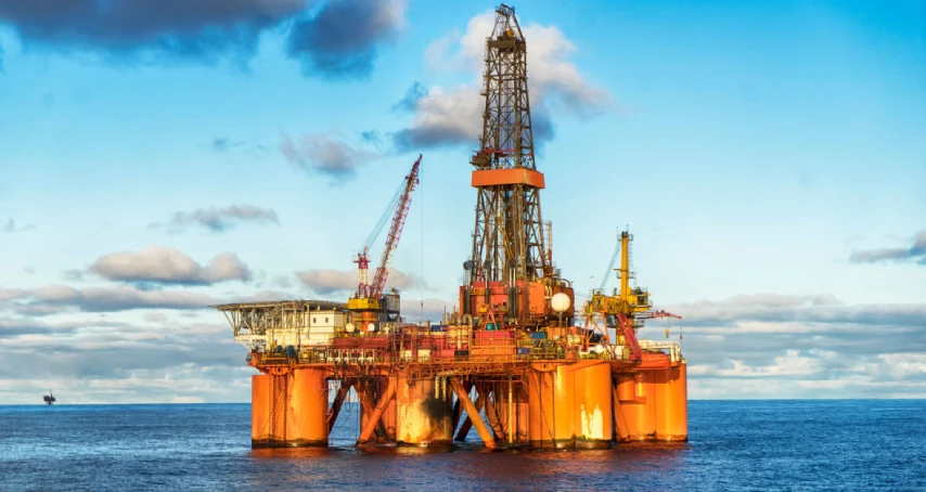 Selang bertekanan tinggi untuk industri minyak dan gas.